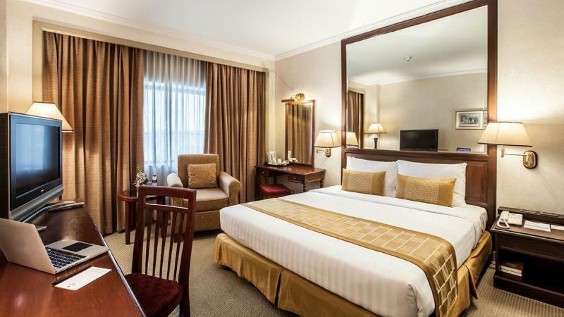 Khách sạn Arnoma 4*